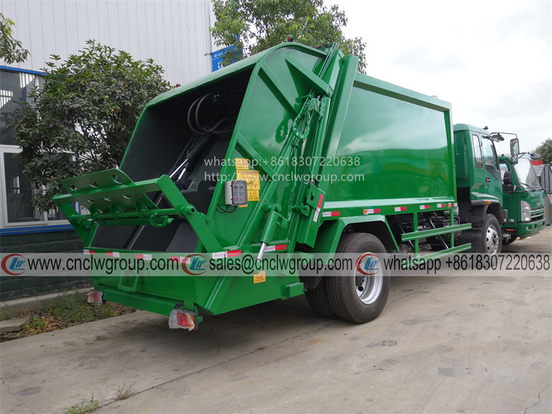ISUZU FVR 14m3 best buy trash compactor smart refuse compressed garbage compactor truck