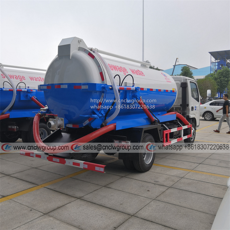 Dongfeng 3~5cbm sewer dirty pool cleaner sewage sucker truck