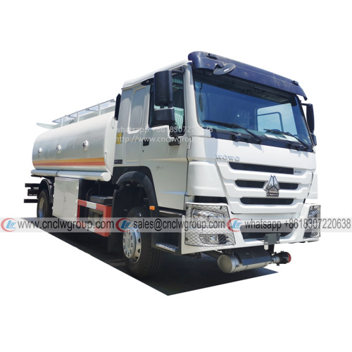 HOWO 4x2 6 wheeler 15000 liter diesel bowser fuel tanker truck