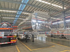 SASO verified 2 axle 40000 liter mirror surface aluminum alloy fuel tanker oil tank semi trailer for exported to Saudi Arabia
