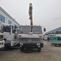 Dongfeng 145 6 wheeler dump truck mounted with boom crane 5 ton crane dump truck