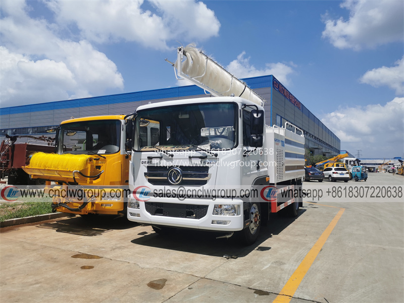 Dongfeng 10m3 PV solar panels cleaner Photovoltaic panel cleaning truck