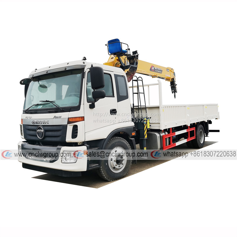 Foton Auman 4x2 8 ton boom truck with straight arm hydraulic lifting crane