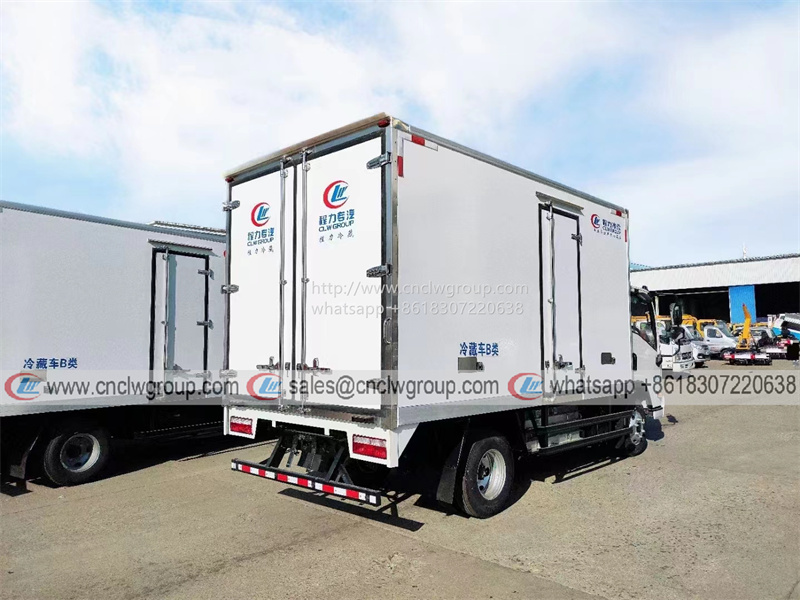 GEELY 3-5 ton EV range-extended pure electric refrigerated freezer van truck for sale