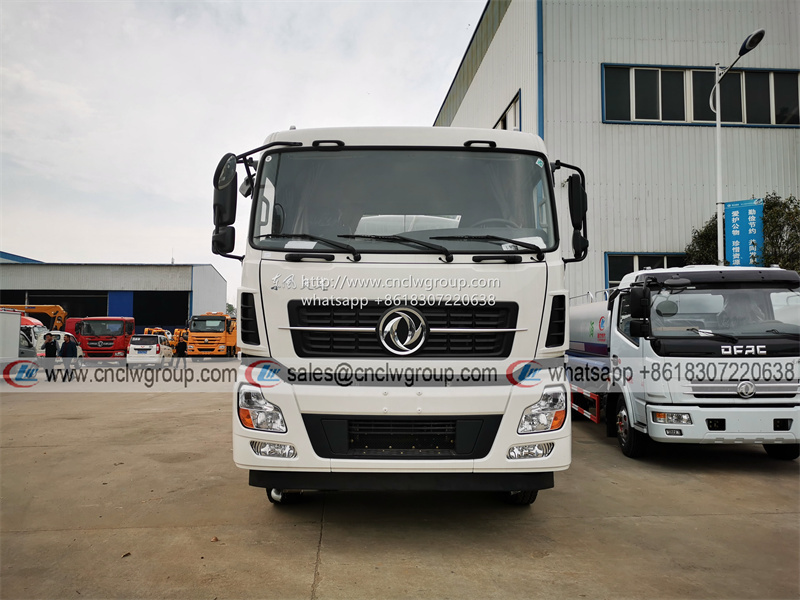 Dongfeng KL 8x4 25000 liter water sprinkler water bowser tanker spraying truck