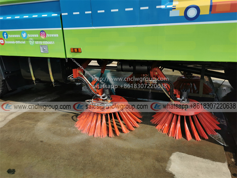 Chengli CL brand 17m3 road wash sweeper truck airport cleaning washing road sweeper