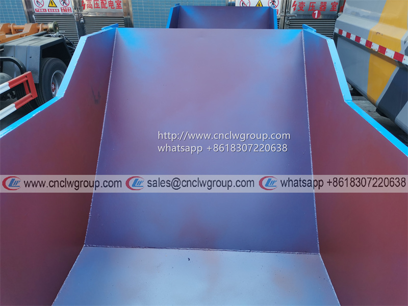 CLW LJX061BB 4CBM skip loader waste bin garbage box hopper