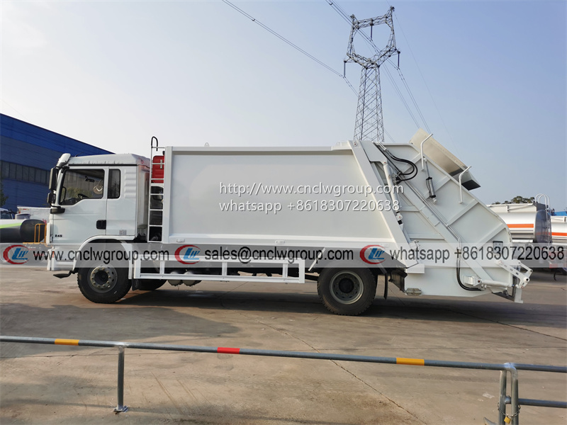 SHACMAN 4x2 210hp waste compactor 15 trash compactor truck