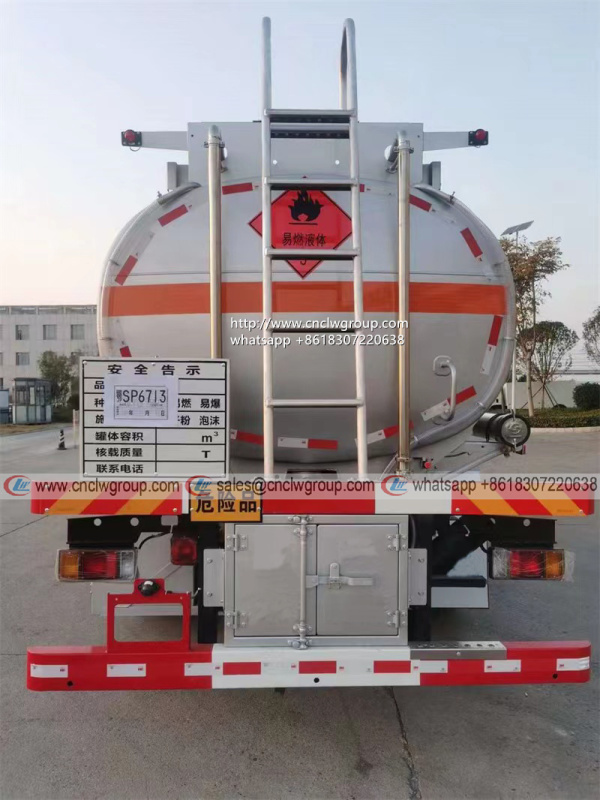ISUZU GIGA 240HP 4000 gallon diesel fuel tanker truck for sale