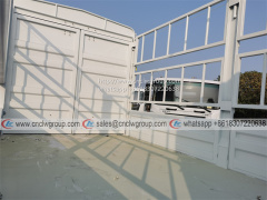 Sinotruk HOWO 5 ton/4.2m stake high fence dry cargo truck