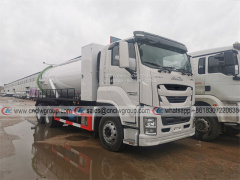 ISUZU GIGA VC61 10 wheeler 15000l vacuum sewer cleaner sewage suction tank truck