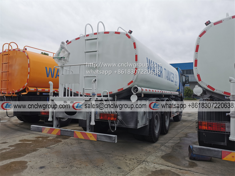 FAW RHD 10 wheel 5000 gallon water delivery tanker sprinkler truck for pool
