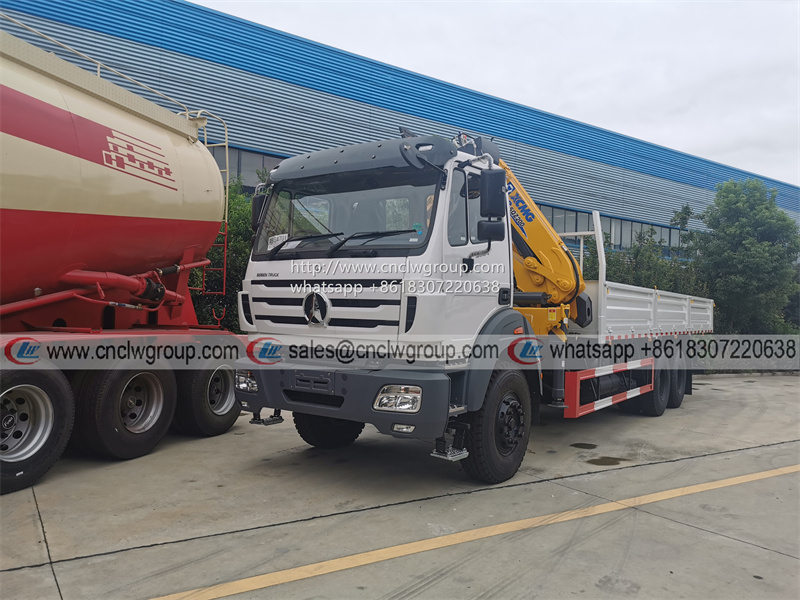 BEIBEN 6x4 RHD truck mounted XCMG 10 ton knuckle crane