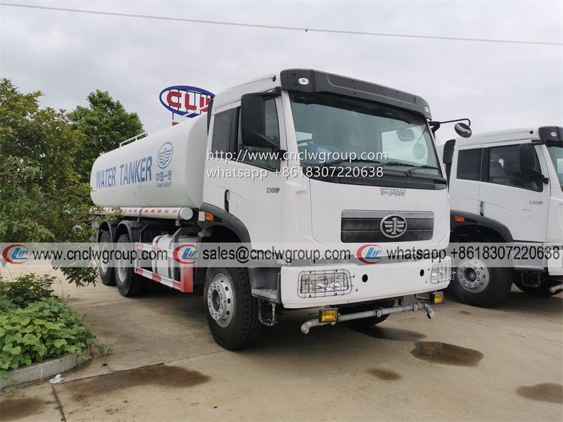 FAW RHD 10 wheel 5000 gallon water delivery tanker sprinkler truck for pool