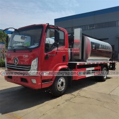 SHACMAN 7m3 asphalt distributor spraying truck
