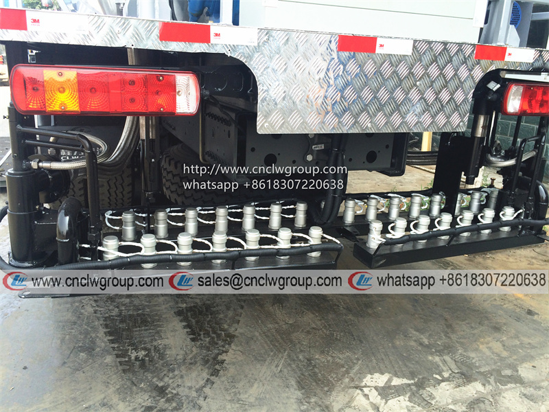 HOWO 6x4 20m3 intelligent asphalt distributor bitumen spraying tanker truck