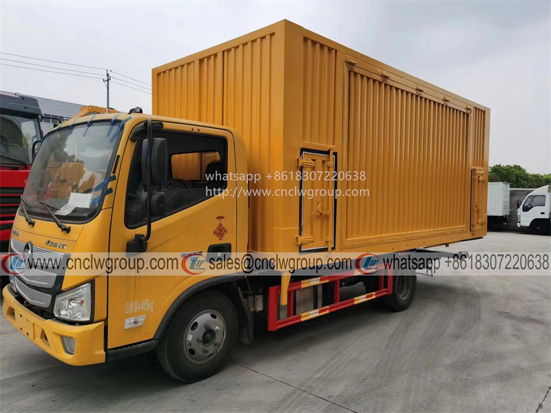 Foton 4 ton box type wrecker tow truck closed van body towing truck