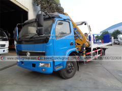 Dongfeng RHD 5 ton wrecker towing truck installed XCMG 3.2 ton knuckle crane