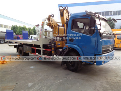 Dongfeng RHD 5 ton wrecker towing truck installed XCMG 3.2 ton knuckle crane