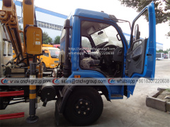 Dongfeng RHD 5 ton wrecker towing truck installed XCMG 3.2 ton knuckle crane