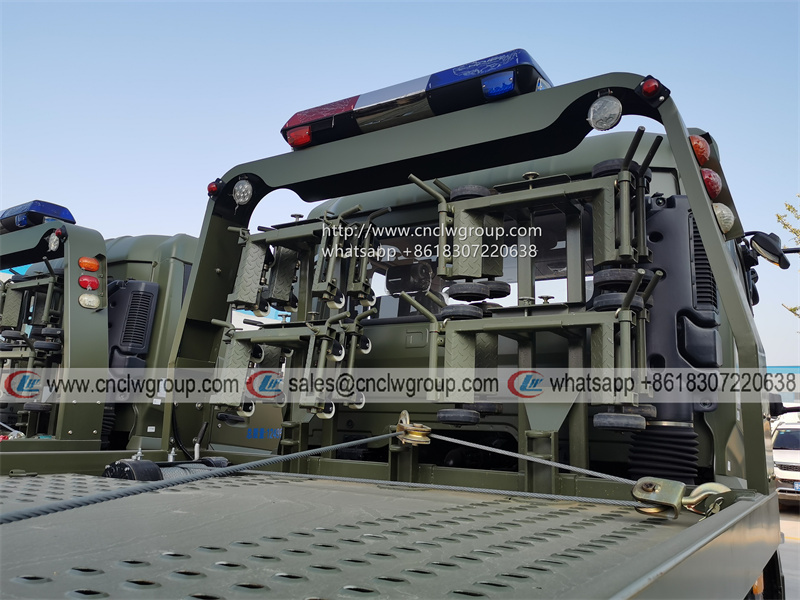 Dongfeng KR 8 ton new wrecker tow truck military green wrecker cost for sale