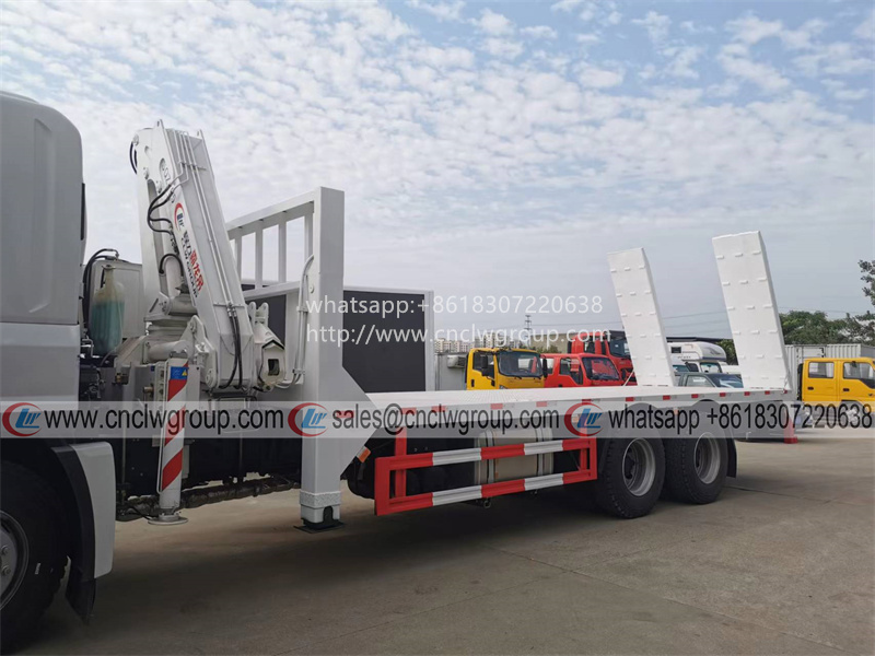 SHACMAN H3000 10 wheel self loading truck with 5 ton knuckle boom crane & 10 ton winch