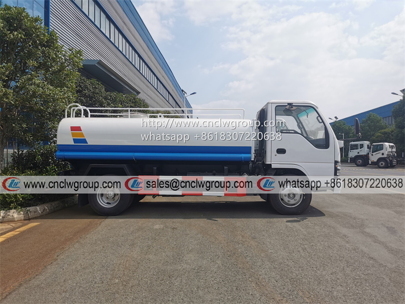 ISUZU NKR 5kl 5m3 drinking water tanker stainless steel water tank lorry truck