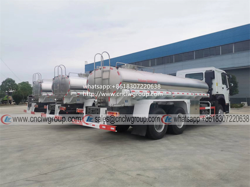 Sinotruk HOWO 6x4 stainless steel water tanker drinking water delivery lorry truck