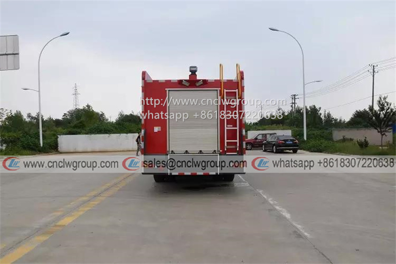 ISUZU GIGA 8x4 Dry Powder Fire Engine 12 Wheel Water + Foam + Power DCP fire fighting truck