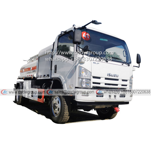 ISUZU NPR 4x4 diesel fuel tank truck mounted fuel dispenser