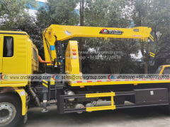SHACMAN L3000 8 ton wrecker tow truck installed 6.3 ton crane