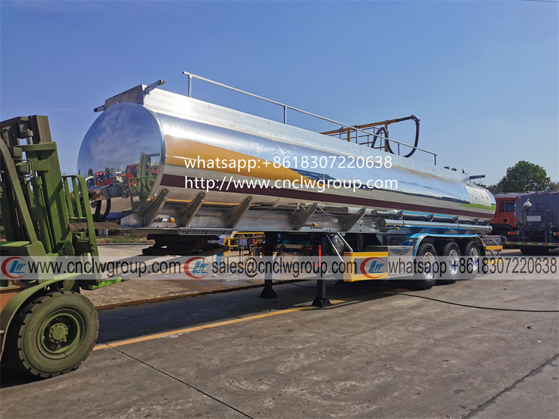 Top Quality 42000 liter Aluminum Alloy Diesel Fuel Tank Semi Trailer Exported to Saudi Arabia