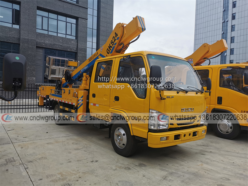 ISUZU ELF 24m aerial work platform truck