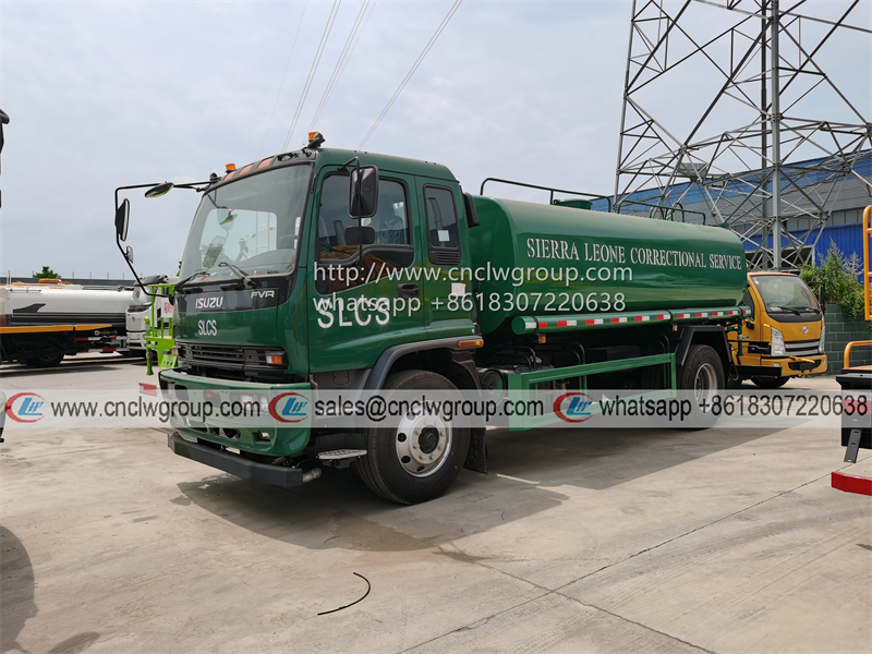 ISUZU FVR 240HP 12000 liter Water Sprinkler Truck