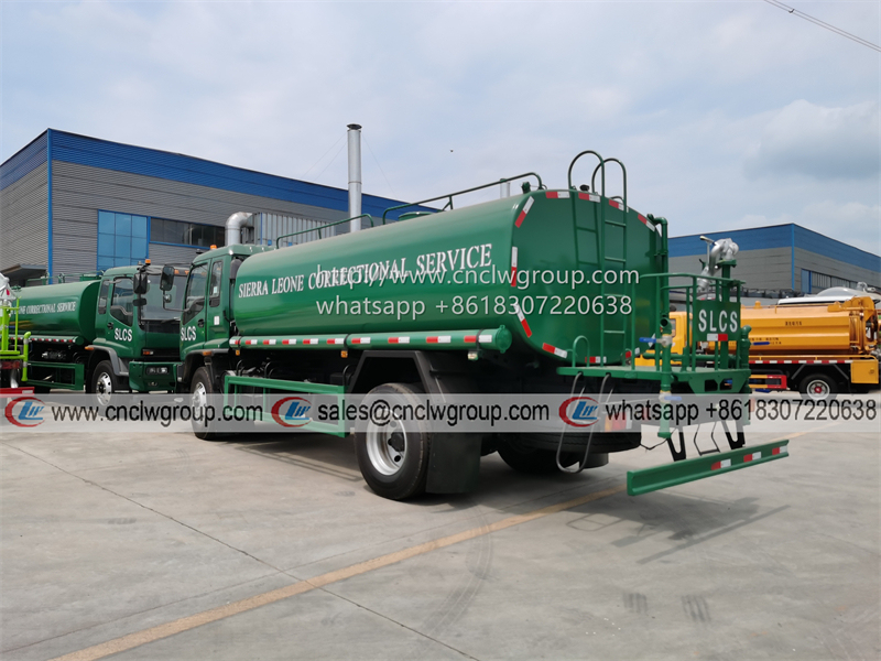 ISUZU FVR 240HP 12000 liter Water Sprinkler Truck
