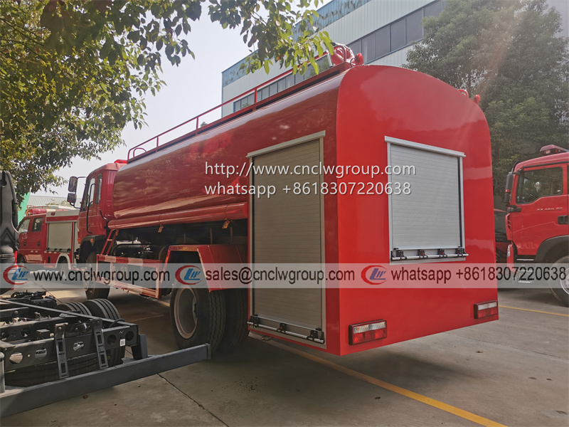Dongfeng 10000 liter fire fighting water tanker sprinkler fire truck
