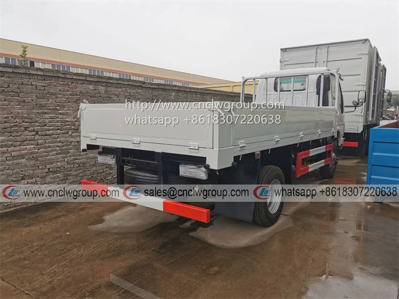 ISUZU 100/NKR 4x4 off road light duty 4WD cargo truck