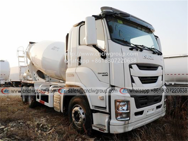 ISUZU GIGA 6x4 12cbm concrete mixer transfer tanker truck