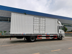 SHACMAN L3000 6.8m logistic transportation box cargo truck