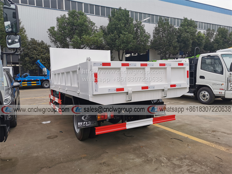 ISUZU NKR 5 ton 4cbm tipper dump truck for general merchandise dumper
