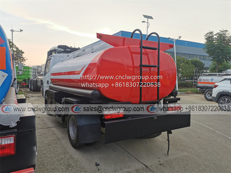 Dongfeng RHD 5000 liter mobile refueling petrol fuel tankers dispenser truck