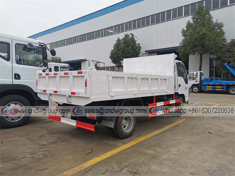 ISUZU NKR 5 ton 4cbm tipper dump truck for general merchandise dumper