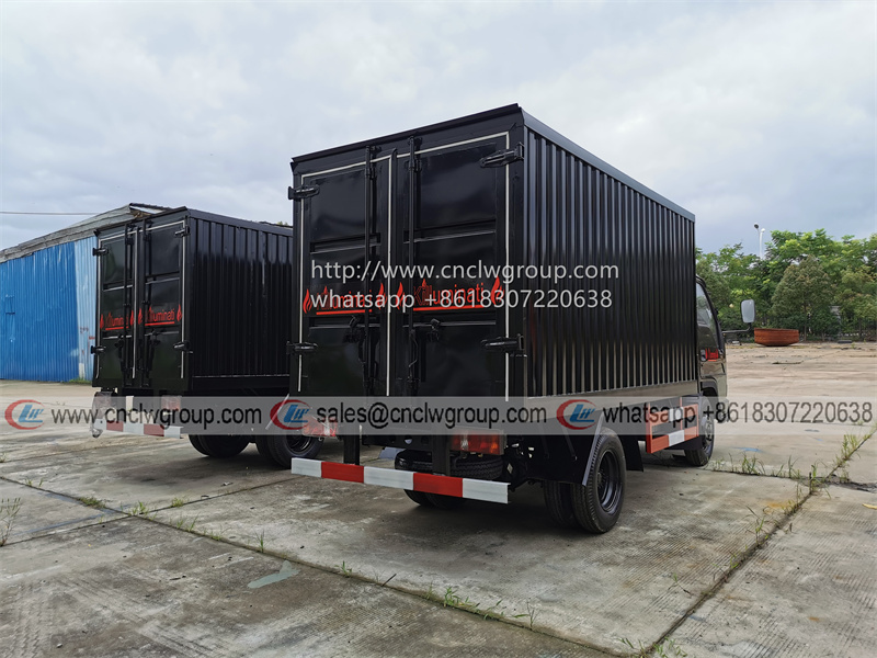 Foton Forland 2 ton 10ft mini box van cargo truck