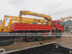 Dongfeng 4x4 offroad boom truck mounted XCMG 8 ton crane