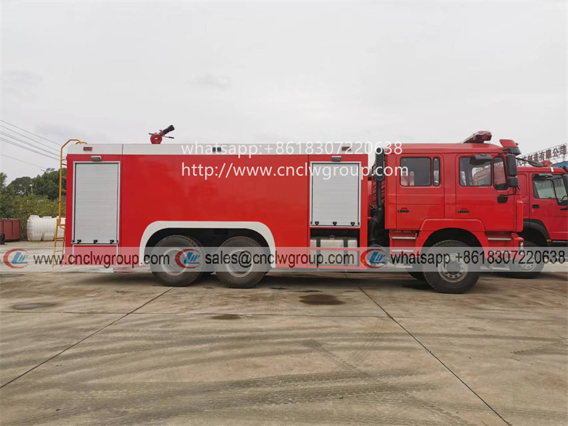 SHACMAN F3000 6x4 20000 liter big foam water fire truck