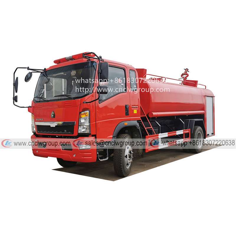 Sinotruk HOWO 8000 liter water tanker fire pump water sprinkler truck
