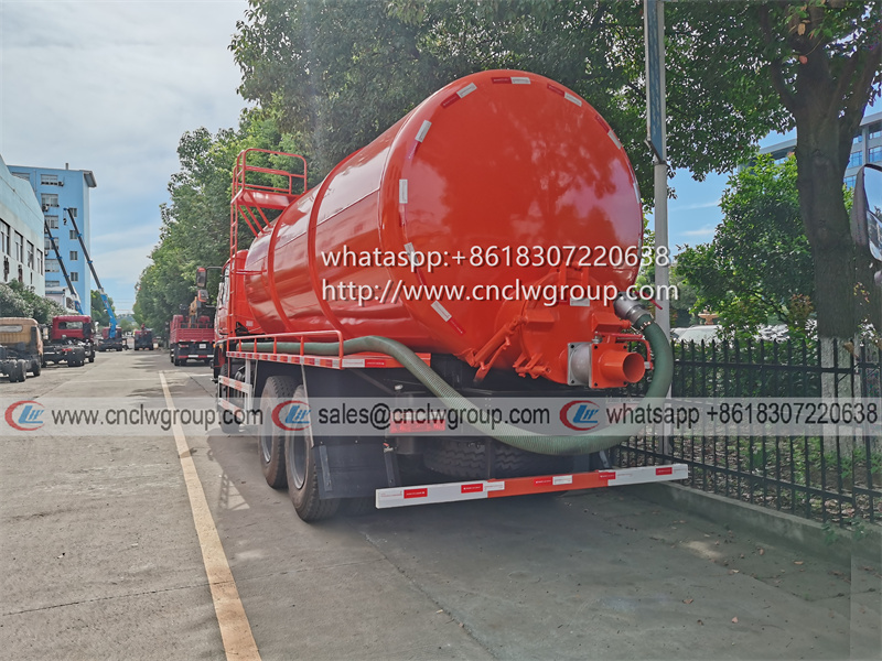 Dongfeng 153 6x4 18000 liter vacuum sewage suction tanker truck