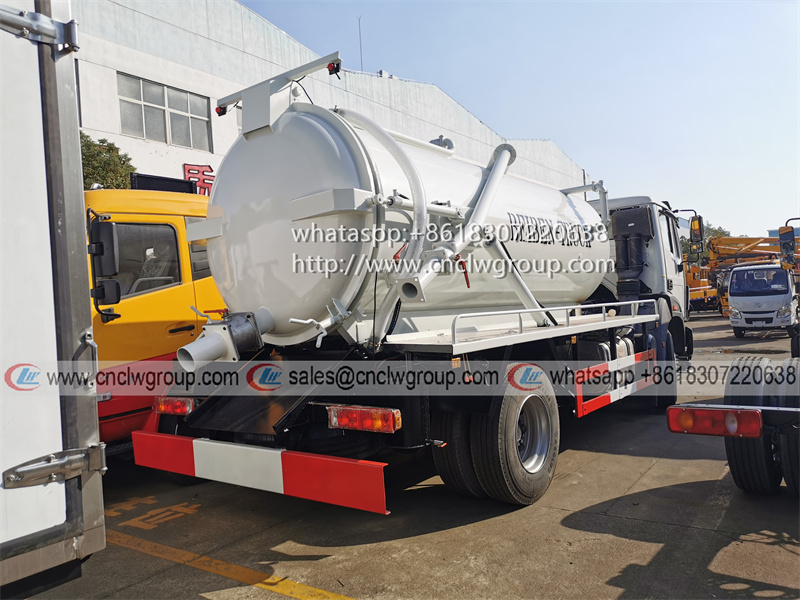 Beiben Benz 4x2 10000 liter vacuum sewage suction truck