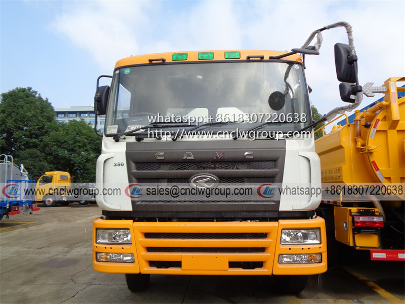 CAMC 8x4 RHD 22000 liter sewer pipe cleaning and sewage suction combined unblock truck