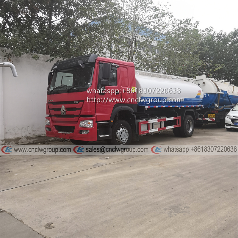 HOWO RHD 266HP 12000 liter toilet fecal suction tanker truck